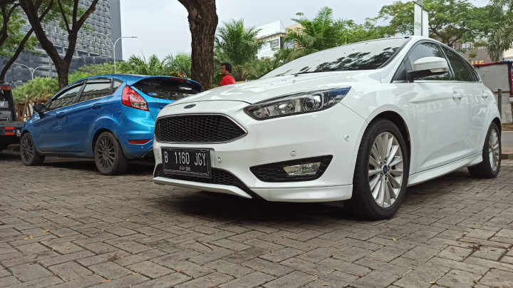 Harga Bekas Mobil Ford Anjlok? Cek Faktanya