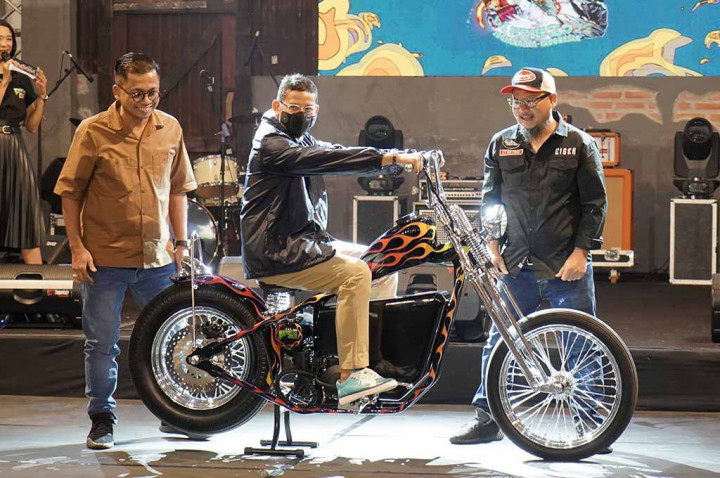 Menparekraf Sandiaga Uno Janji Bakal Dukung Kustomfest dan Industrinya