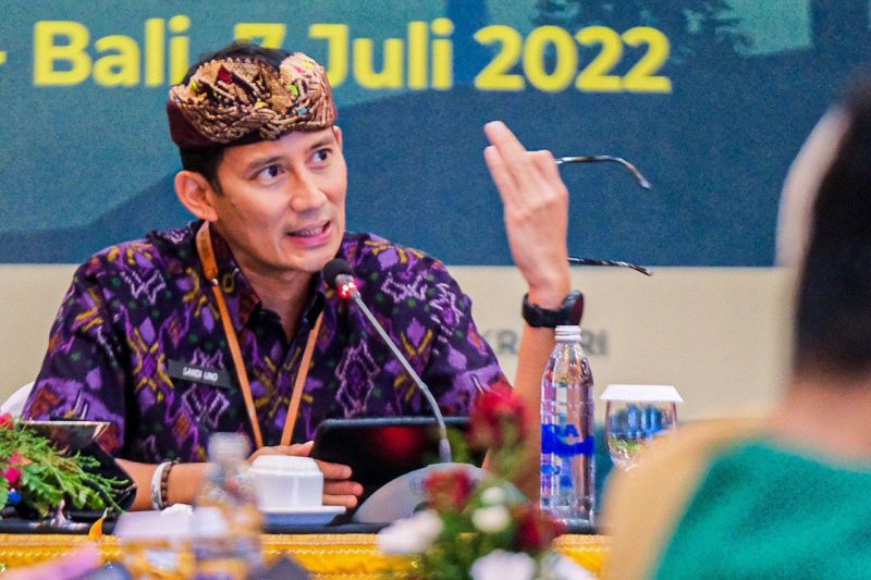 Menparekraf Ajak Investor Singapura Investasi di Sektor Pariwisata Menparekraf Ajak Investor Singapura Investasi di Sektor Pariwisata