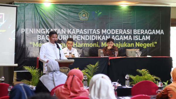 Ingat! Guru PAI Harus Paham Soal Moderasi Beragama