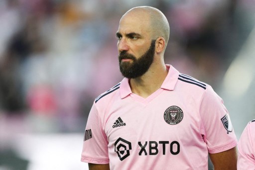 Higuain umumkan pensiun (Foto: AFP)