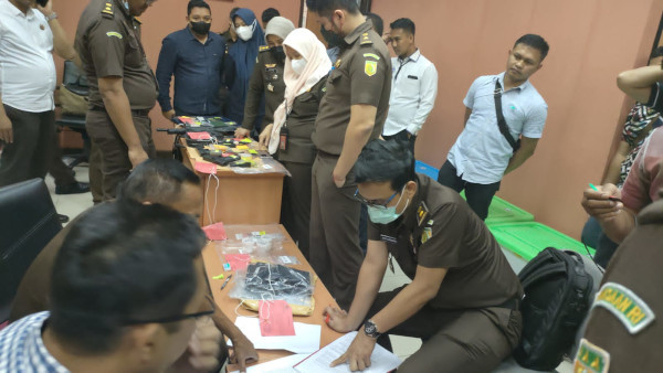 Kejaksaan Terima 6 Boks Barbuk Pembunuhan Berencana Brigadir J, Ini Isinya