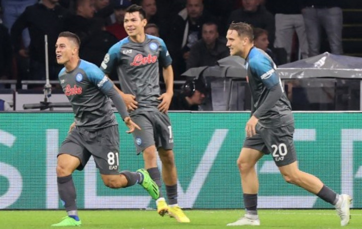 8 Fakta Unik Mengiringi Pesta Gol Napoli di Kandang Ajax: <i>De Godenzonen</i> Merana