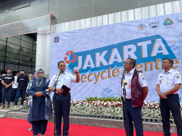 31 RT di Jakarta 'Dikepung' Banjir, Anies Tekankan Pentingnya Sumur Resapan