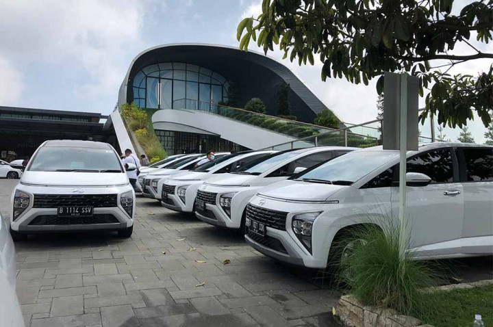 Parkir Paralel Hyundai Creta dan Stargazer Sulit? Begini Tahap-Tahapnya