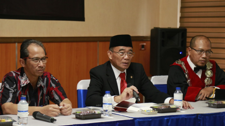 Menko PMK Kerahkan Tim Trauma Support Mobility untuk Korban Kanjuruhan