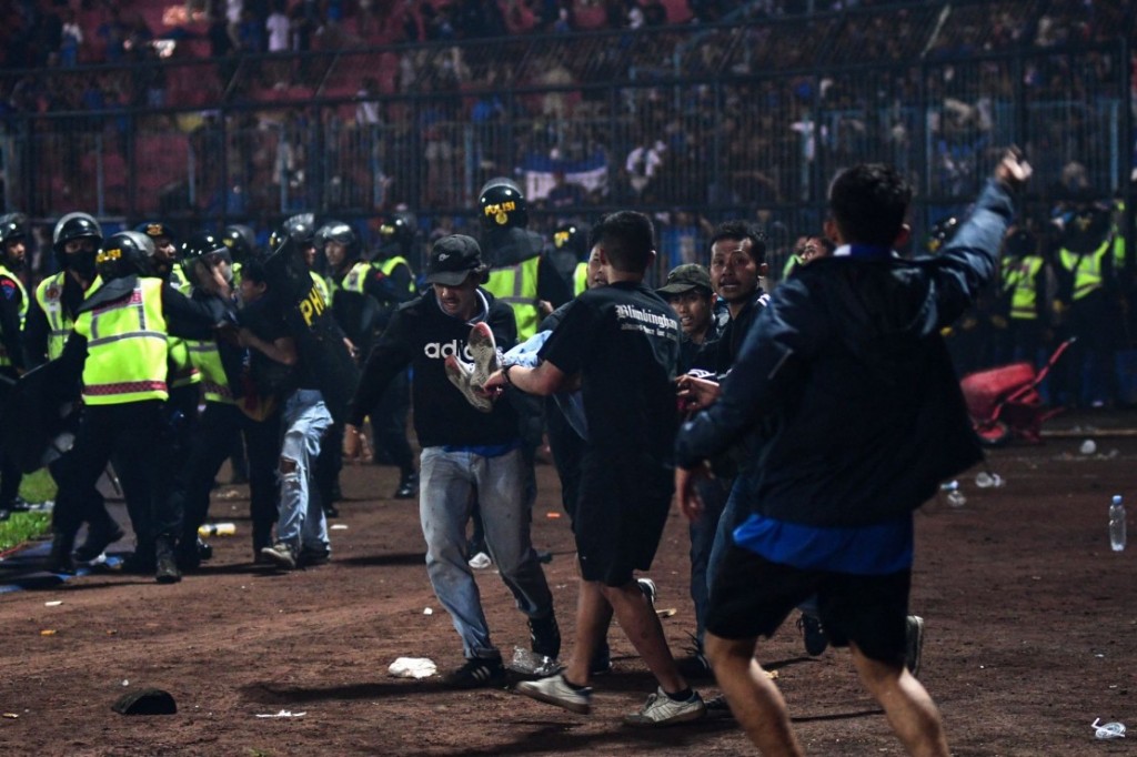 Situasi di Stasion Kanjuruhan usai laga Arema FC vs Persebaya. DOK AFP