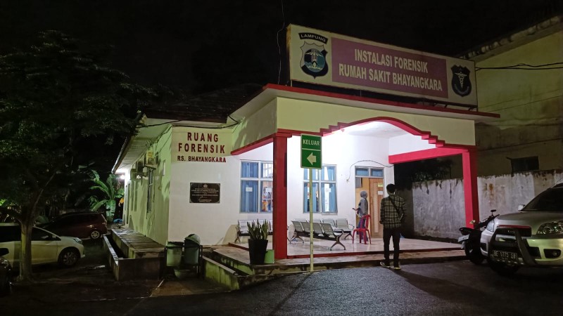 Ruang Forensik RS Bhayangkara Polda Lampung saat proses autopsi selesai. (Foto: Lampost.co/Putri Purnama)