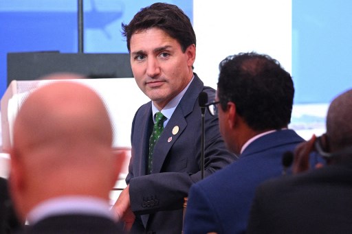 PM Trudeau: Kanada Tolak Masuk 10.000 Anggota Rezim ‘Pembunuh’ Iran PM Trudeau: Kanada Tolak Masuk 10.000 Anggota Rezim ‘Pembunuh’ Iran