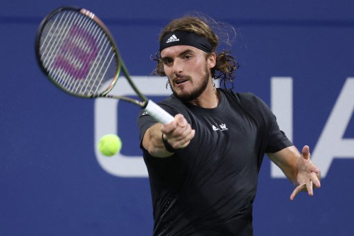 Tekuk Rublev, Stefanos Tsitsipas Melaju ke Final Astana Open