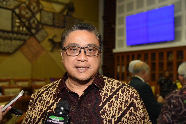 Polemik Pesangon Eks Karyawan TMII, DPR Ingatkan Pemerintah soal UU Ketenagakerjaan Polemik Pesangon Eks Karyawan TMII, DPR Ingatkan Pemerintah soal UU Ketenagakerjaan