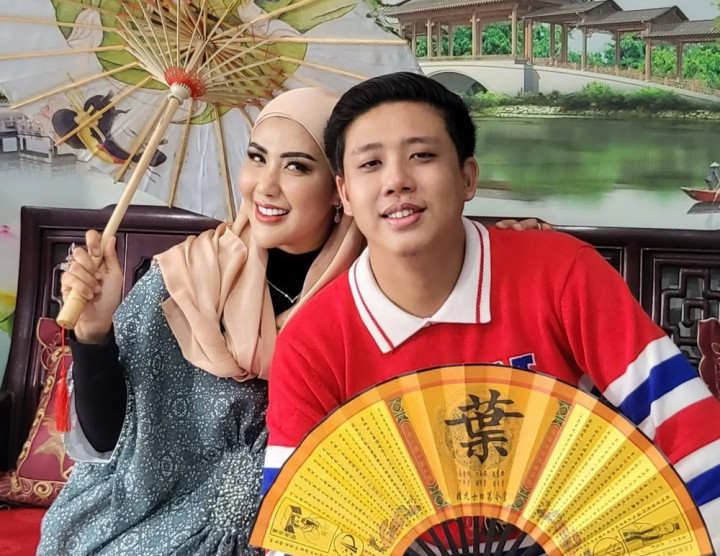 Buka Restoran, Rey Utami Tak Mau Sekadar Mencari Keuntungan