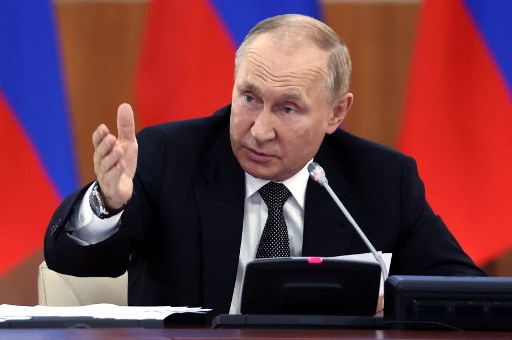 Putin Salahkan Ukraina atas Ledakan Jembatan Krimea, Sebut Pelaku Teroris Putin Salahkan Ukraina atas Ledakan Jembatan Krimea, Sebut Pelaku Teroris
