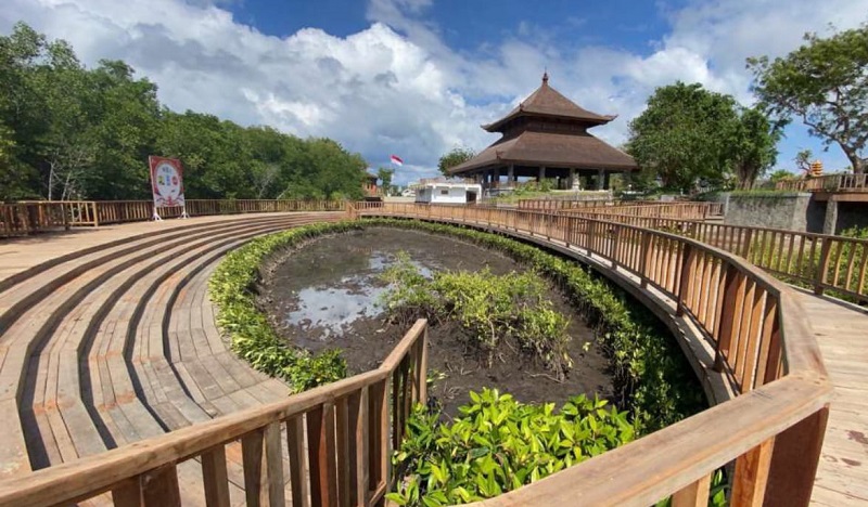 Basuki Hadimuljono mengedepankan kualitas dan nilai estetika dalam pembangunan infrastruktur. Foto: Kementerian PUPR