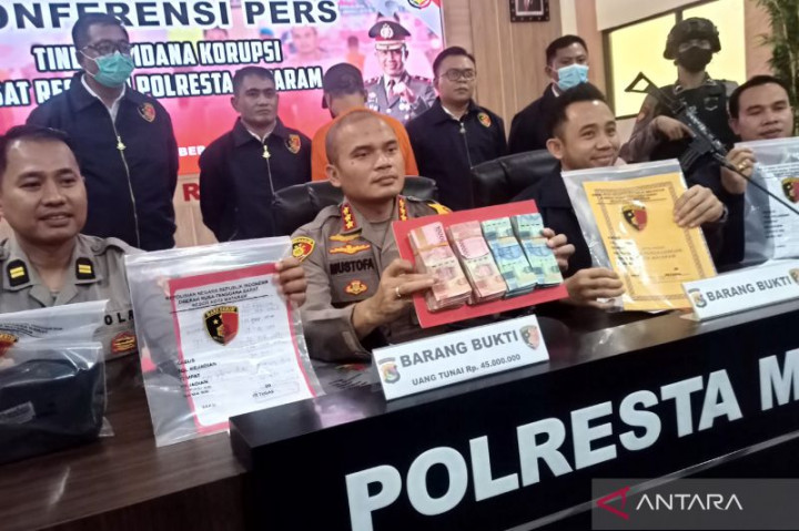 Kepala UPTD Pasar di Mataram Ditetapkan Tersangka Pungli