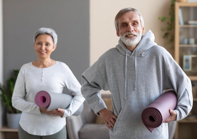 Enggak Susah Kok, Ini 7 Rekomendasi Olahraga untuk Lansia