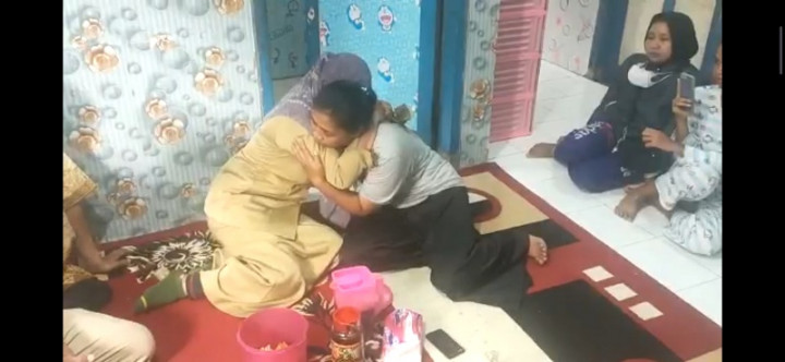 Beri Kesaksian Palsu Terkait Tragedi Kanjuruhan, Penjual Dawet Minta Maaf