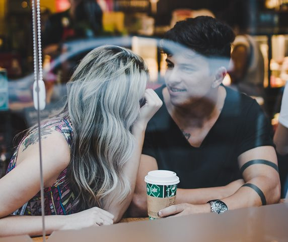 Pasangan Enggan Diajak Berhubungan Intim? Mungkin 5 Alasan Ini Penyebabnya