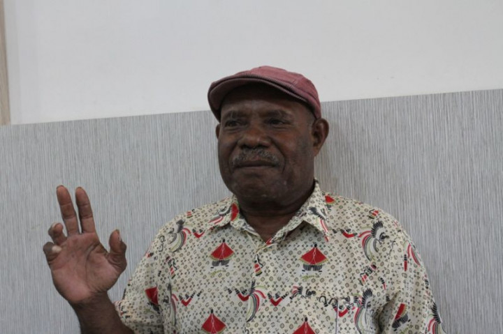 <i>Lukas Enembe Tak Diakui Kepala Suku Besar Papua</i>