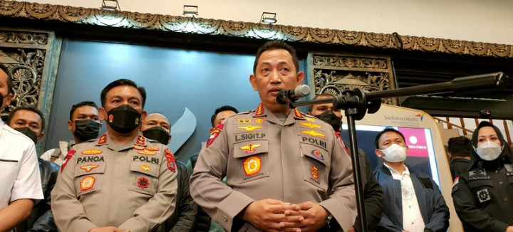 3 Buronan Judi <i>Online</i> Ditangkap Lagi, Tiba di Indonesia Sabtu Pagi