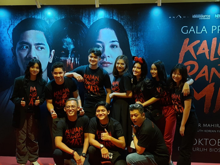 Zee JKT48 Terharu Lihat Respons Penonton Film Kalian Pantas Mati