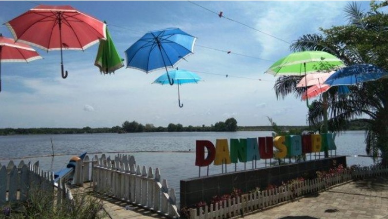 Danau Siombak. (Foto: tempatwisata.pro)