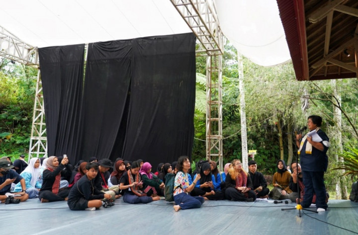 Walhi Bentuk Akademi Ekologi, Menteri Siti: Penting dan Strategis