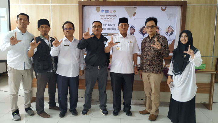 Kemenkominfo Kenalkan Literasi Digital kepada Pelajar SMK di Bengkulu
