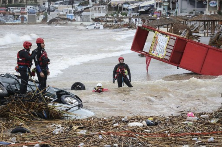 Banjir Parah Melanda Pulau Kreta di Yunani, Tewaskan Setidaknya 2 Orang