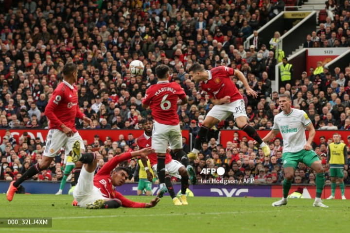 Manchester United Susah Payah Imbangi Newcastle United