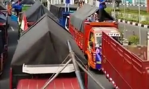 Kurangi Kecelakaan, Sopir Truk & Bus Di Sumatera Utara Belajar Safety Driving