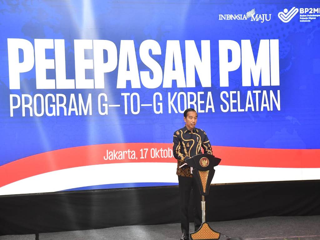 Presiden Jokowi Bangga Lepas 597 Pekerja Migran Indonesia G to G ke