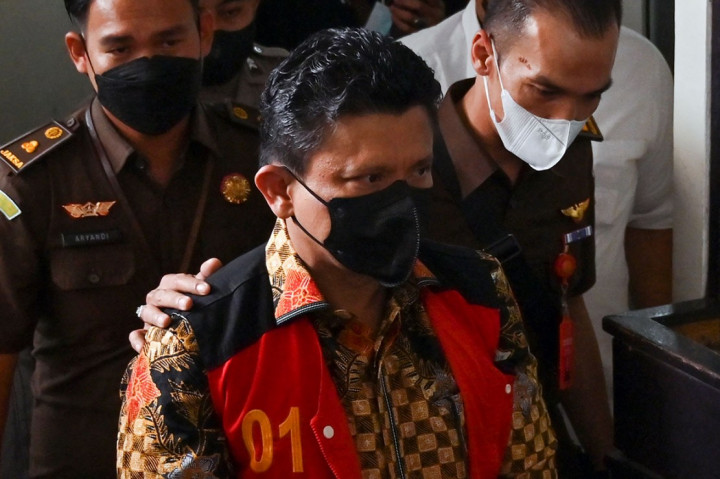 Tolak Dakwaan Jaksa, Ferdy Sambo Minta Dibebaskan