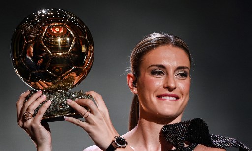 Cedera Lutut tidak Menghalangi Alexia Putellas Sabet Trofi Ballon d'Or Kedua