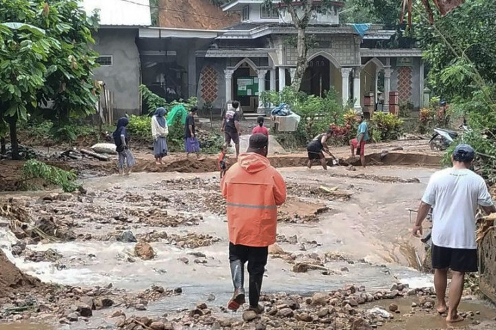 1.939 Keluarga Terdampak Banjir Malang Butuh Air Bersih