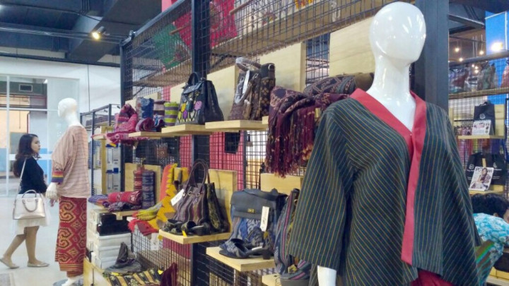 Gerakan <i>Slow Fashion</i> Bantu UMKM dan Kurangi Pencemaran Lingkungan