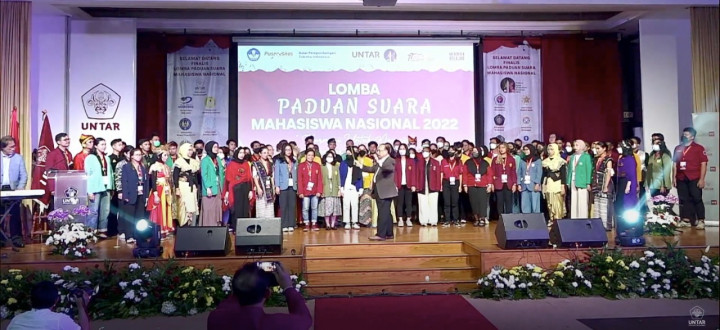 Selamat! UI Sabet Juara Lomba Paduan Suara Mahasiswa Nasional 2022 di Untar