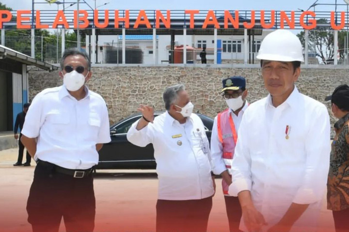 Jokowi Sebut Pembangunan Pelabuhan Tanjung Ular Sudah 99 Persen