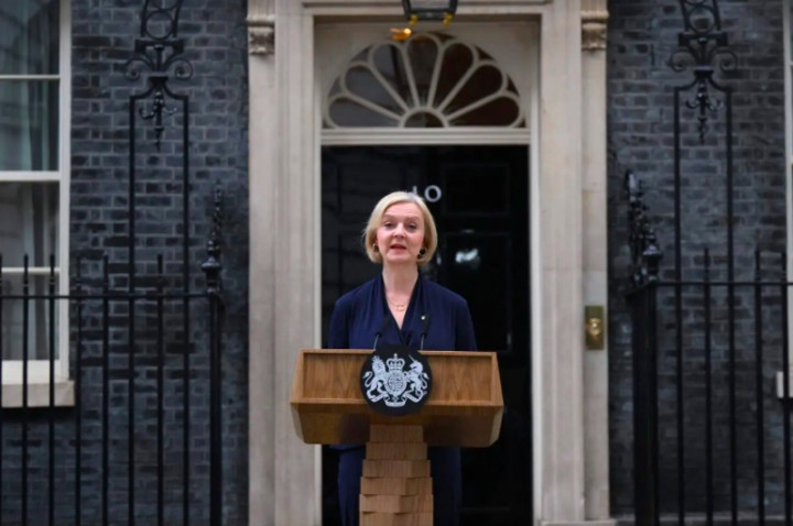 Baru Enam Minggu Menjabat, PM Inggris Umumkan Pengunduran Diri