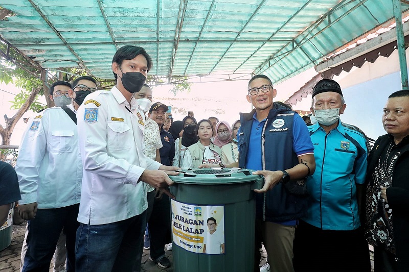 Menparekraf Hidupkan Lahan Kosong di Jaksel Jadi Penghasil Cuan