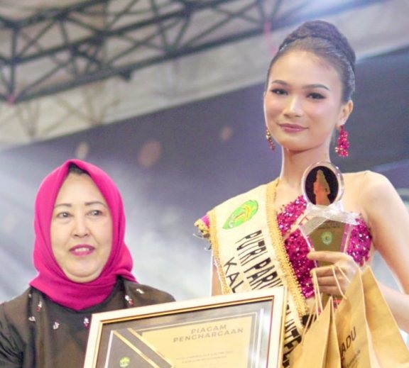 Keren! Mahasiswa Unair Ini Terpilih Sebagai Putri Pariwisata Kalimantan Timur 2022