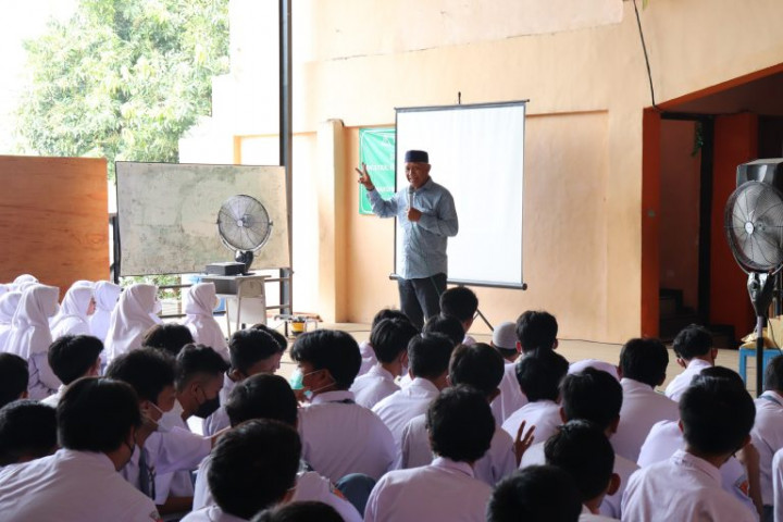 Jangan Asal Minum Obat, Waspadai Resistensi Antibiotik Saat Sakit