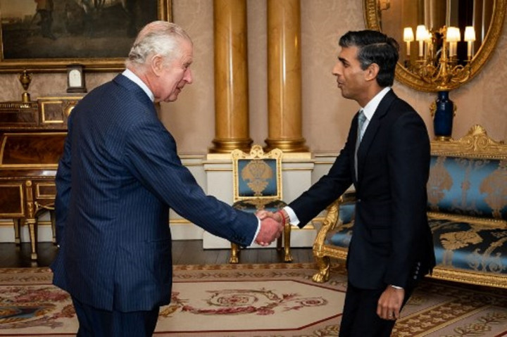 Rishi Sunak Resmi Menjadi PM Inggris Usai Bertemu Raja Charles III
