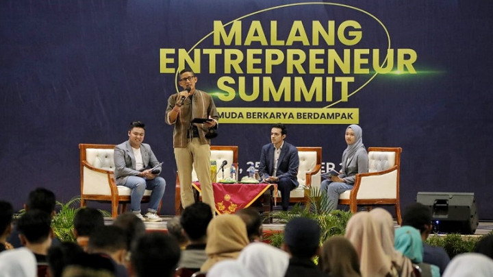 Bangkitkan Ekonomi, Sandiaga Uno Dorong Pelajar se-Malang Raya Jadi Wirausaha