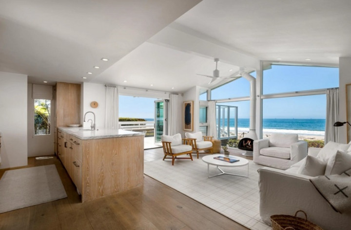 Populer Properti: Hunian Baru Kourtney Kardashian hingga Renovasi Rumah Hemat Bujet