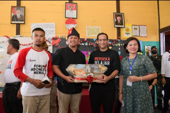 Nadiem Apresiasi Forum Indonesia Menulis yang Jalankan Program Organisasi Penggerak di Kalbar