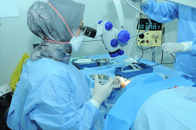 Erha dan Dinkes Bantu Tangani Katarak di Provinsi Riau