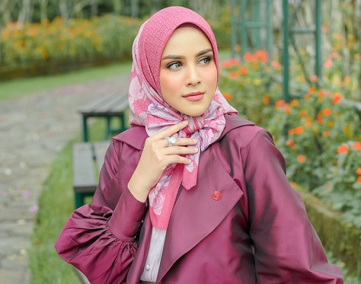 The Friendship Series Hadirkan Scarves Bermotif Karakter Imut My Little Pony