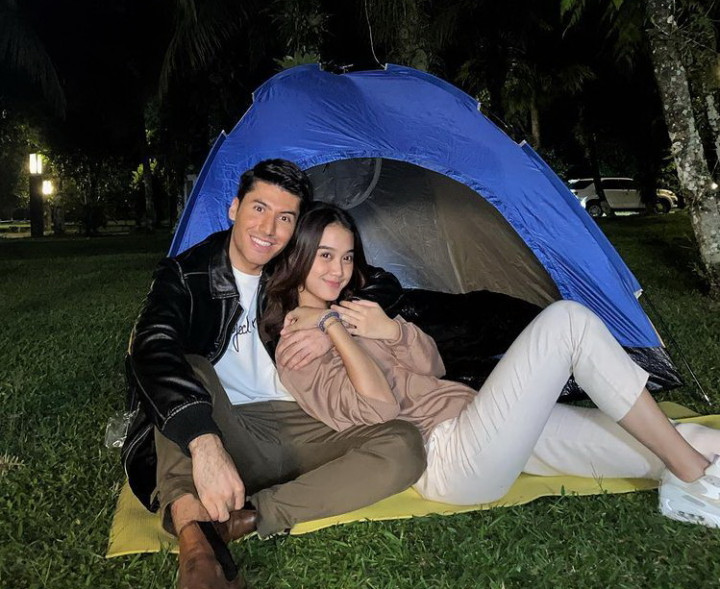 Dijodohkan Netizen, Bara Valentino Akui Sayang Esta Pramanita