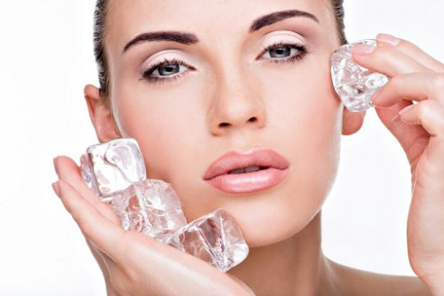 Jarang Diketahui, 6 Manfaat Es Batu untuk Perawatan Wajah